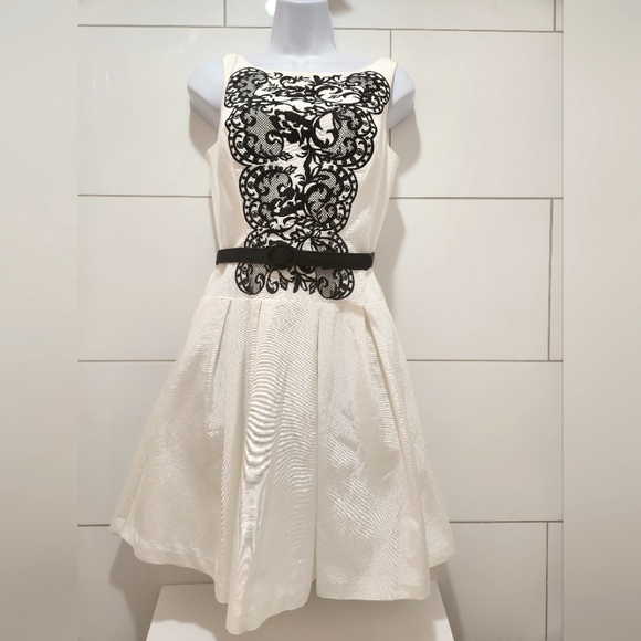 White House Black Market Dresses & Skirts - White House Black Market party dress, size 2, white with black. New with tags